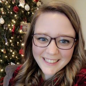 Meet your Posher, Whitney